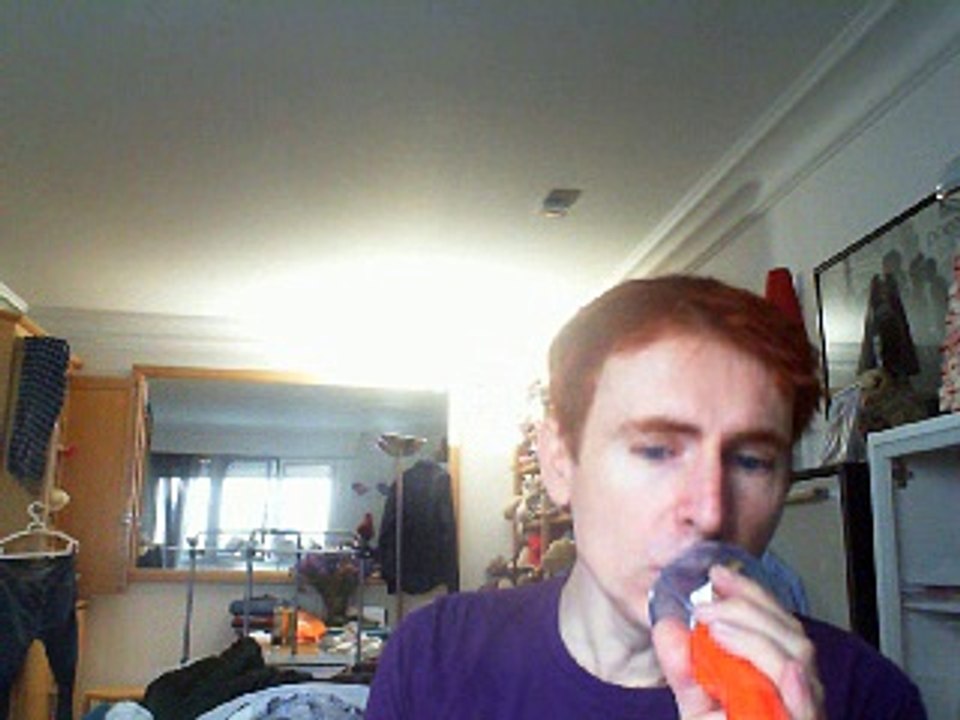 Wiwi égratigne "leave me alone" d'Alexander Rybak