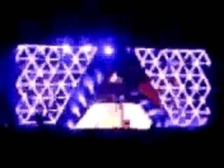 daft punk - 26.06.07 - arenes de nimes - video21