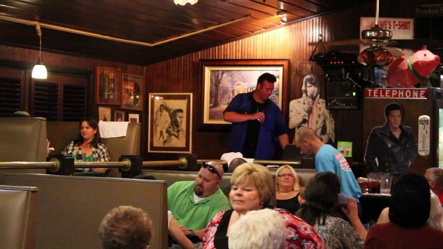 Scott Michael sings 'Love Me Tender' Marlowes Elvis Week 2013