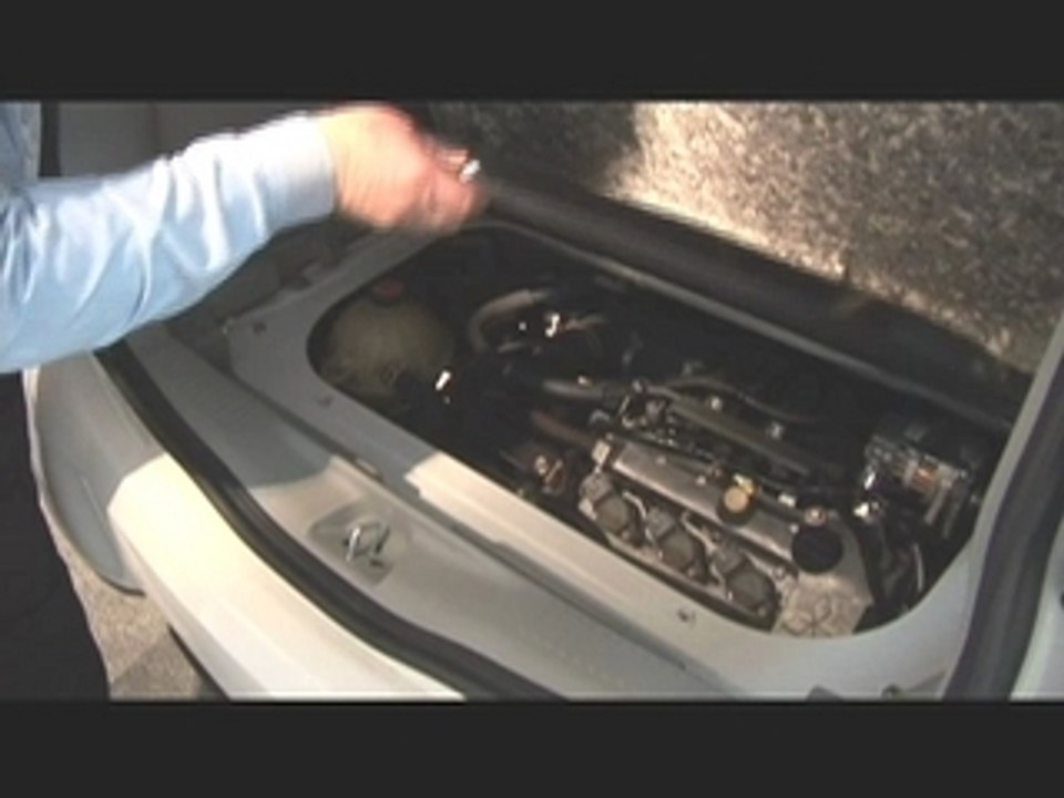 Mitsubishi i - It's small; it's light; it's very... um...