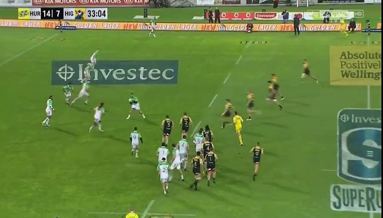 Le coup de pied retourné de Lima Sopoaga en Super Rugby