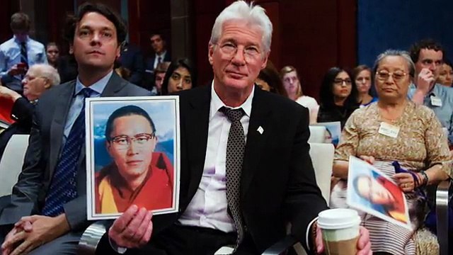 Conoce cuáles son los famosos que han sido vetados de varios países