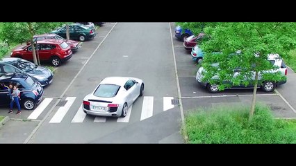 Lilou-j Effet Papillon clip officiel