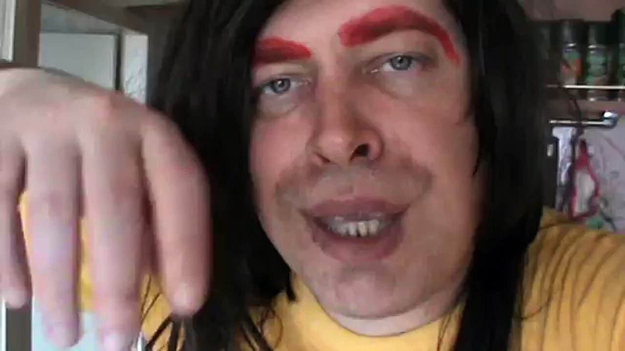 Красные брови — Я пьяная девушка — видео прикол пародия на актёра