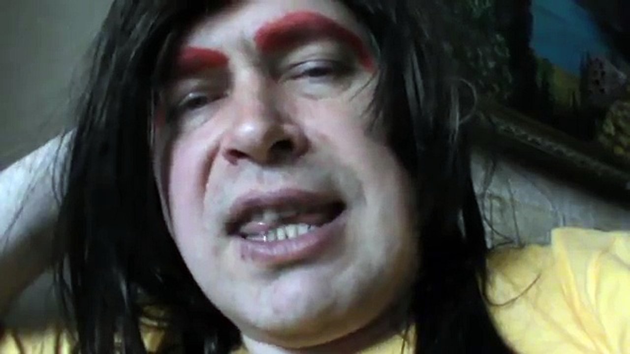 Красные брови — Я хочу передать привет — видео прикол пародия на актёра