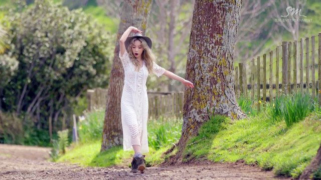 151006 SNSD (Girls' Generation Taeyeon) - I (feat. Verbal Jint) Music Video