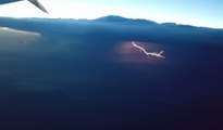 Plane Passenger Videos Spectacular Lightning Storm Over US Midwest