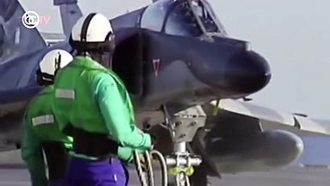 BREAKING_NEWS_French_Aircraft_Carrier_Charles_de_Gaulle_Launches_Attack_on_ISIS