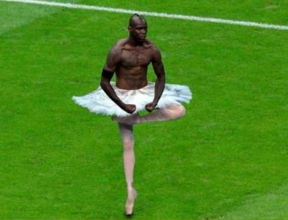 Футбол приколы. Самое смешное празднование голов  Football funny moments, jokes goal Celebration