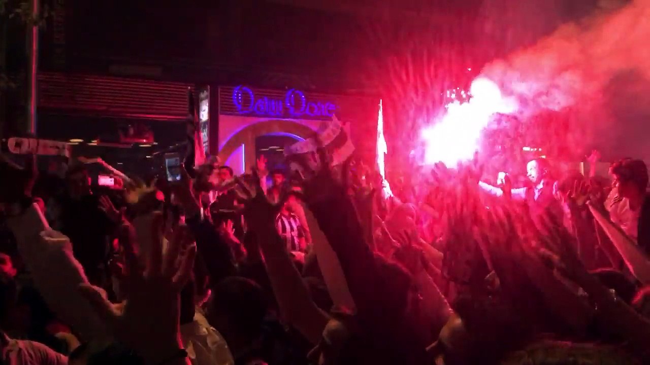 Şampiyon Beşiktaş - Opera (Kurabiye Fener)