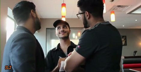 Shahveer jafry - Those annoying Waiters- Funny video-
