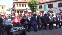 Eskişehir'deki 'Uluslararası Ahşap Heykel Festivali Devam Ediyor