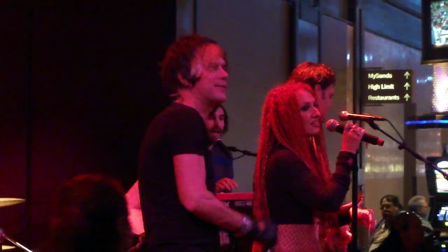 M80 Eddie Money Cover - Take Me Home Tonight - Sands Casino - Bethlehem PA 12-19-2011