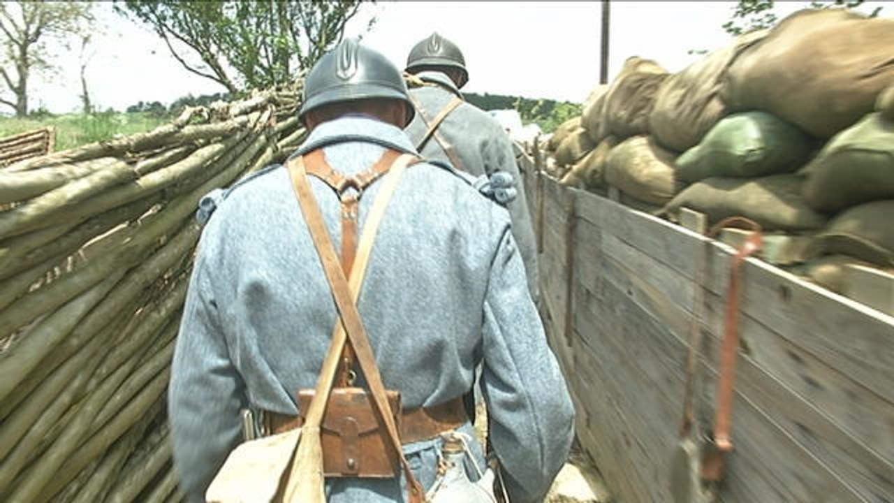 À Verdun, des bénévoles font renaître les tranchées ensevelies - Le 28/05/2016 à 10h45