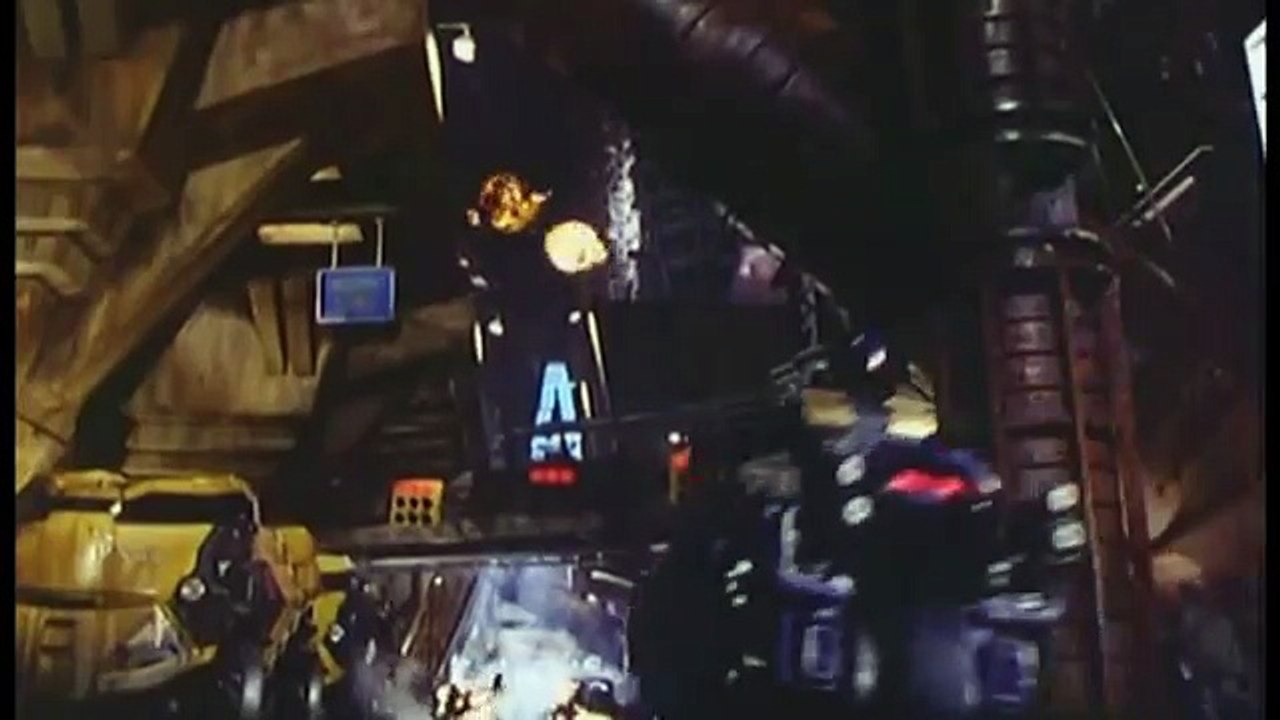 Juez Dredd - 1995 (Trailer español)