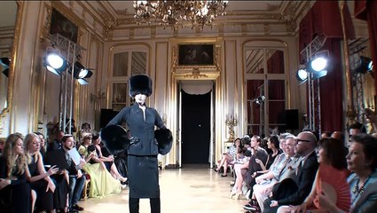 Fashion Week Paris - Yanina Fashion House /02