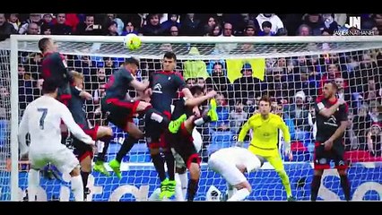 Top 10 Free Kick Takers in Football 2016