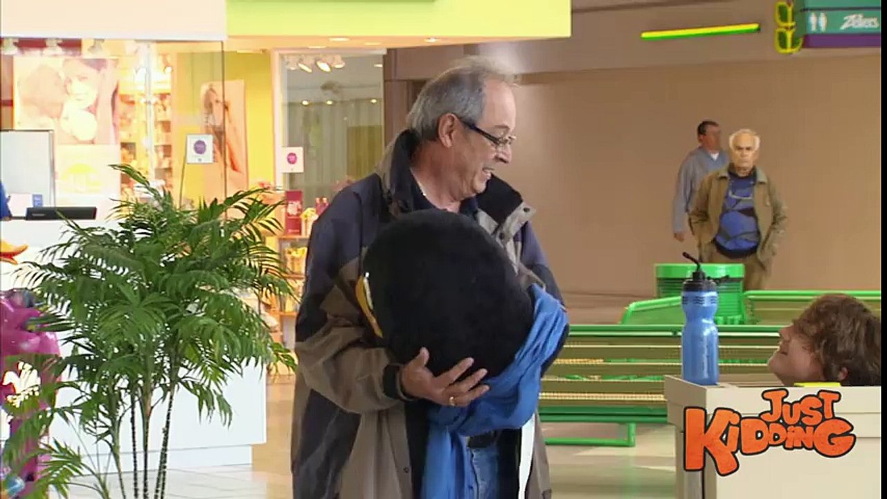 Two-headed Mascot Prank