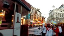 Okçular Geleneksel Kıyafetleriyle İstiklal Caddesi'nde Yürüdü