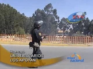 UNIVERSITARIOS LOS APOYAN - HUANCAYO