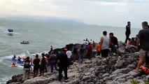 Two tourists dead and two Australians injured after speedboat capsizes near Koh Samui in Thailand
