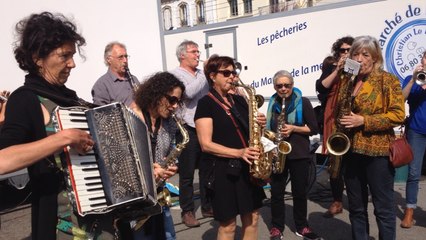 Le comité de soutien au Centre des arts