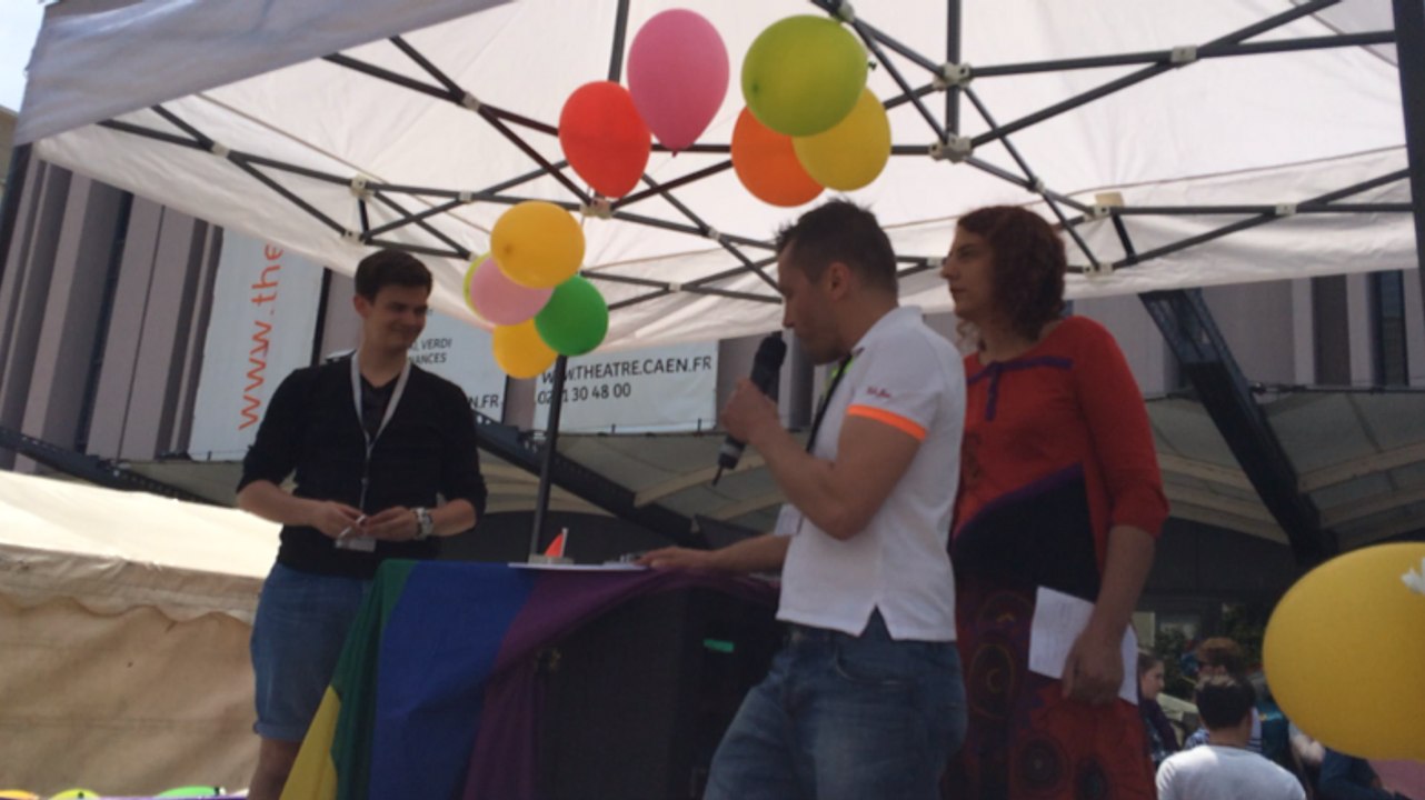 Marche des fiertés à Caen