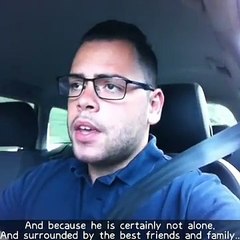 Quest'uomo Rimasto Vedovo, Riceve Dalla Famiglia Un Meraviglioso Regalo: A Stento Riuscirete A Trattenere Le Lacrim