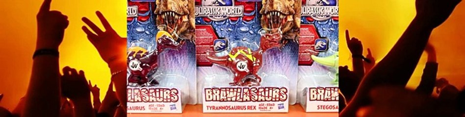 Jurassic World Jurassic Park Brawlasaurs T-Rex Tyrannosaurus Triceratops Dinosaur Battle