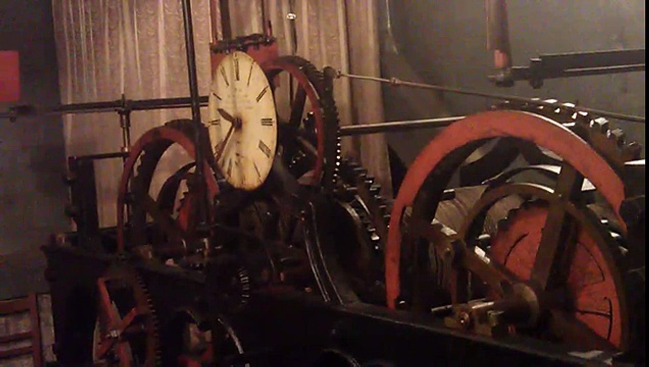 Часовой механизм городской ратуши | Львов | 2012-12-15