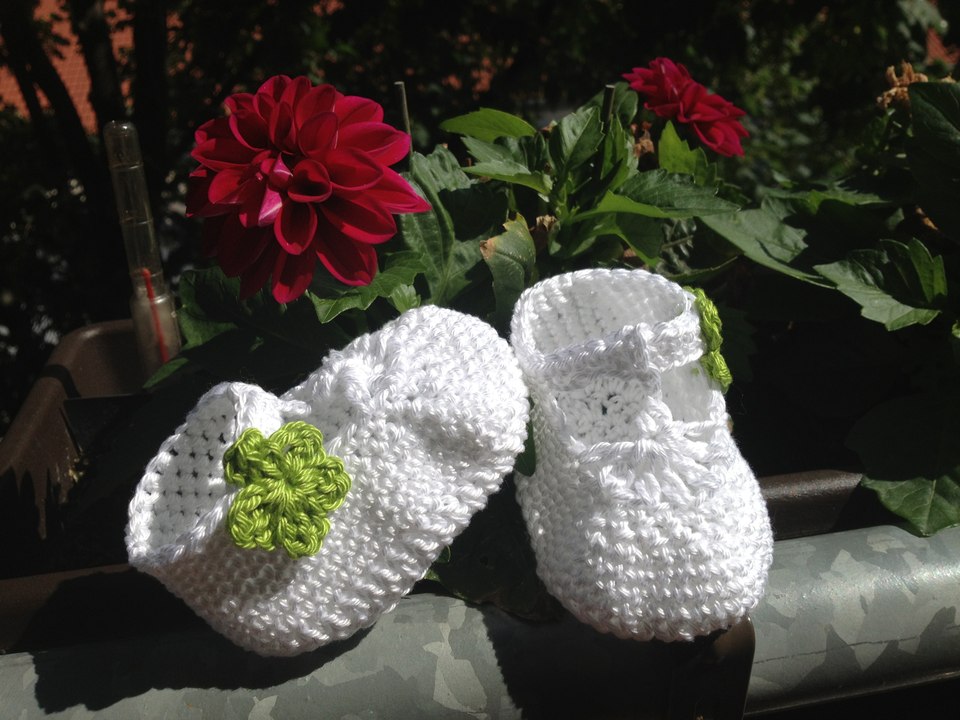 Flor de croché instrucción - Flor en crochet facil de BerlinCrochet