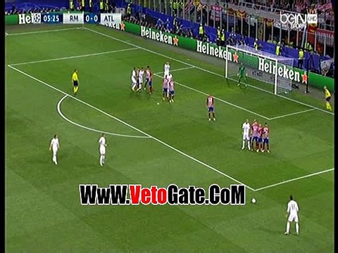 اوبلاك ينقذ اتلتيكو مدريد من هدف امام ريال مدريد