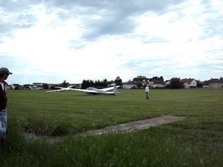 té moche comme un poux toi....ahhh justement