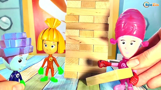 ФИКСИКИ. Любимая серия. Симка, Нолик и Мася играют в игру Дженга. Серия 17