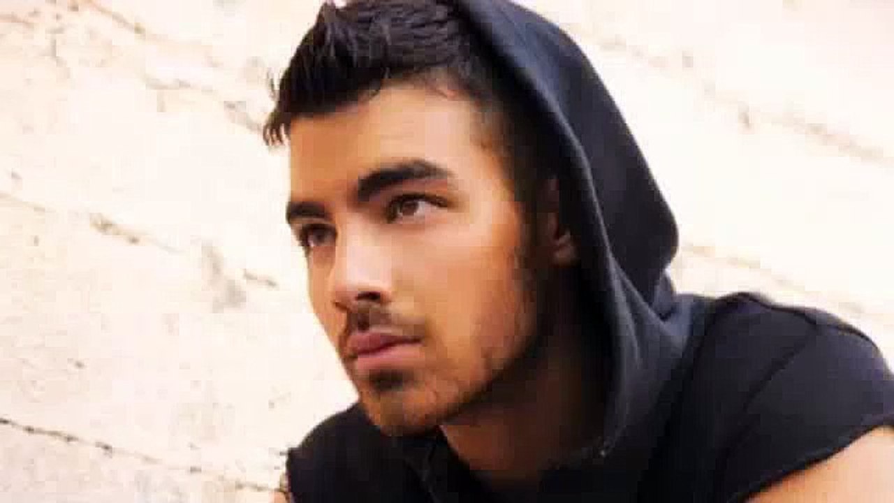 Joe Jonas interview with Scott Mills - Part 1