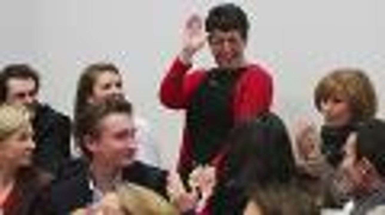 Municipales à Bordeaux : Alain Juppé présente ses 60 colistiers