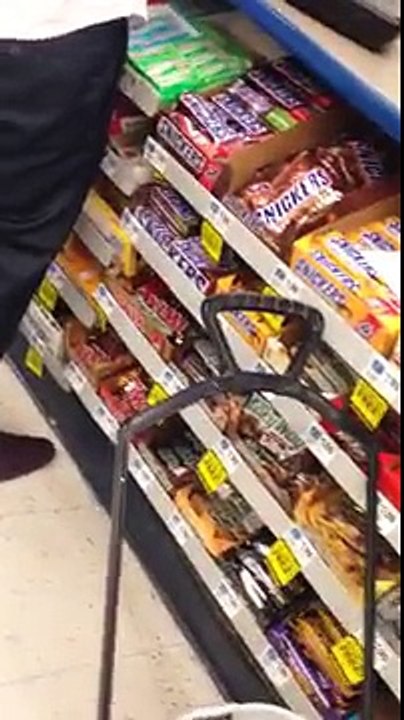 Long line in Rite Aid Pharmacy causes argument