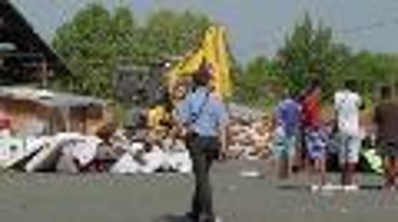 Destruction de cabanes au squat de l'avenue Thiers à Bordeaux