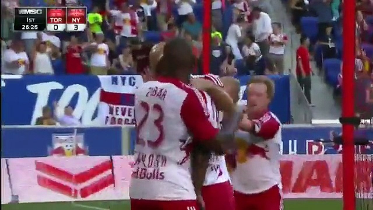 Bradley Wright-Phillips Hat Trick 3rd Goal - New York Red Bulls 3-0 Toronto FC - - 28-05-2016 MLS