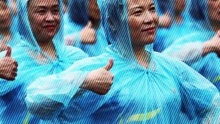 31,000 'Dancing Aunties' Set Record in China