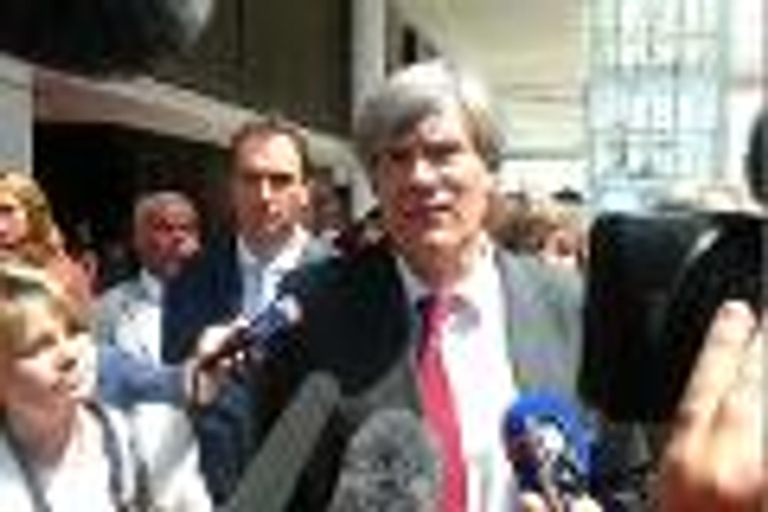 La réaction de Stéphane le Foll au sujet de l'agression des étudiants chinois