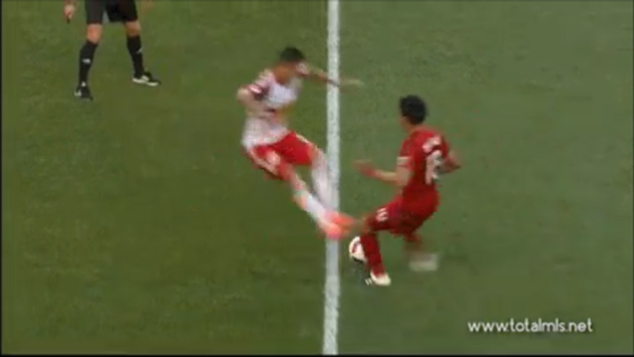 Gonzalo Verón With Insane Challenge vs Toronto FC!