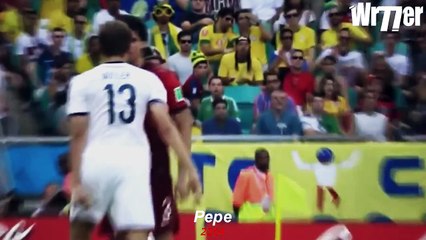 Top 10 Stupid Headbutts In Football