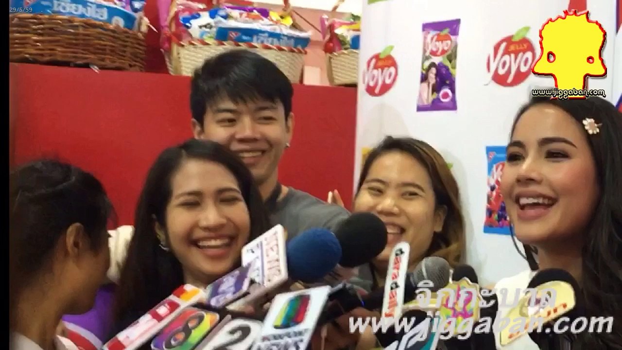 ญาญ่า เลิฟ yoyo @ THAIFEX