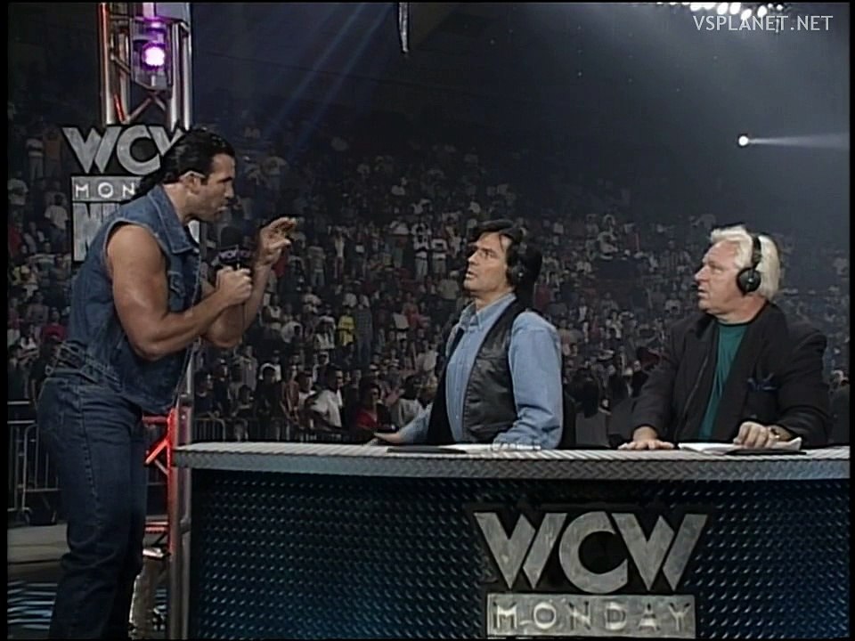 Scott Hall threatens Eric Bischoff @ WCW Monday Nitro 27.05.1996