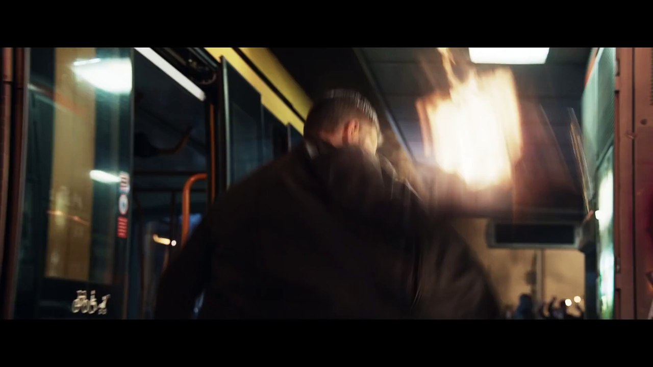 Jason Bourne - Official Trailer