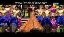 Cheap Dance Of Sohai Ali Abro In Hum Tv Awards