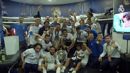 Real Madrid'de soyunma odası kutlamaları!