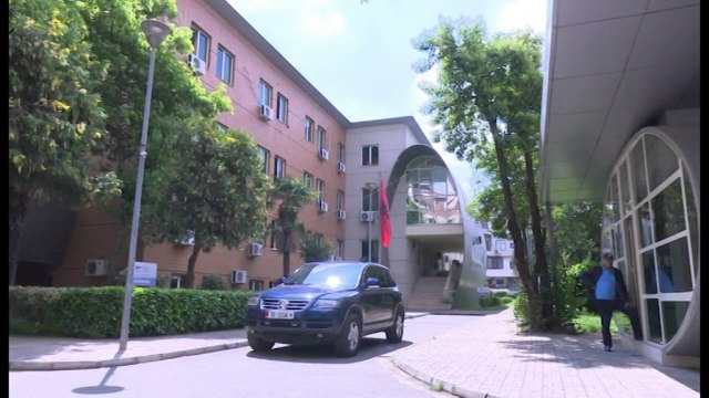 TATIMET PRANOJNE RENIEN E XHIROS SE BIZNESEVE 33 MIJE SUBJEKTE DEKLARUAN ME PAK TE ARDHURA LAJM