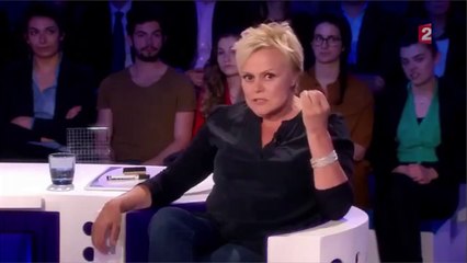 Muriel Robin hospitalisée après un malaise sur scène